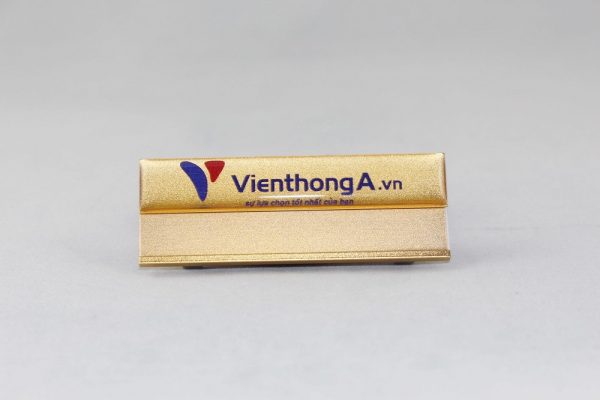 In thẻ tên cài áo